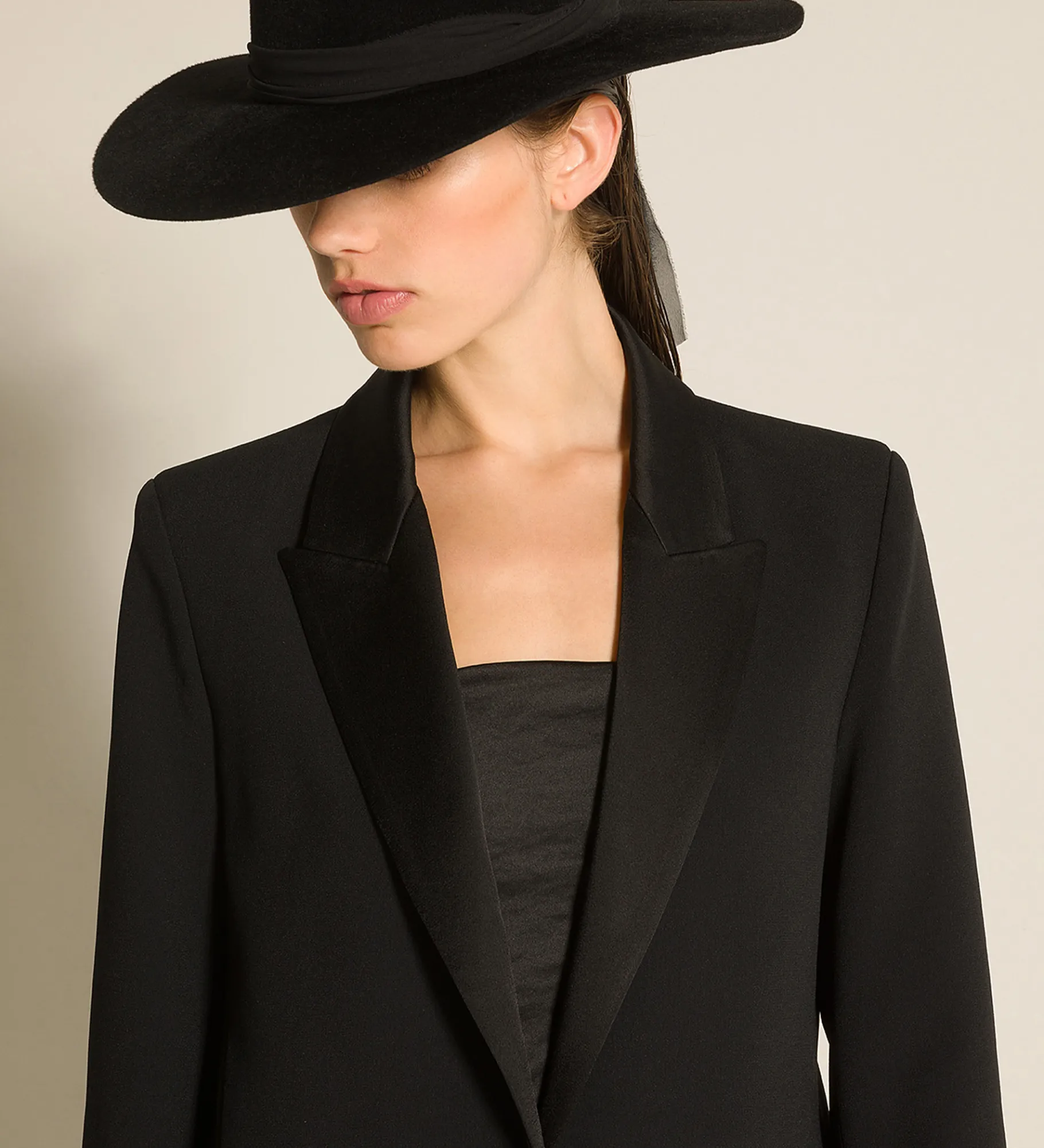 forte_forte Vestes^la veste smoking en satin enver nero